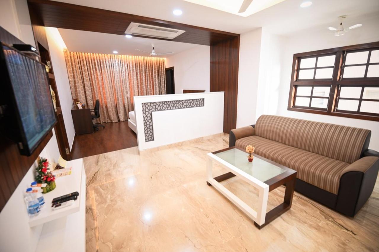 Chola Serviced Apartment Tiruchirappalli Exteriér fotografie